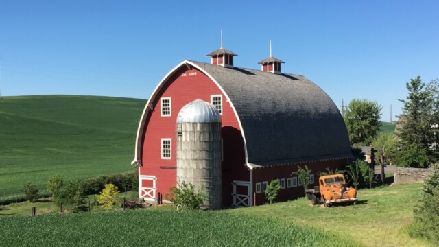 Classic Dairy Barn